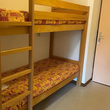4 Pers Avec Balcon, Wifi, Parking, Animaux Admis - - Fr-1-512-79 Apartment Brides-les-Bains